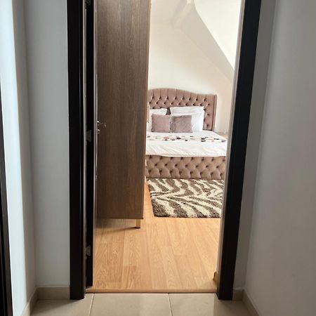 Central Studio 28 Синая Экстерьер фото